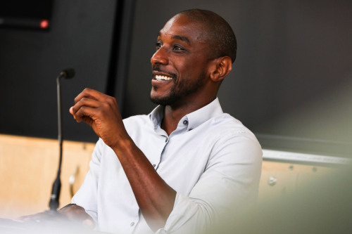 David Blanding speaking to students